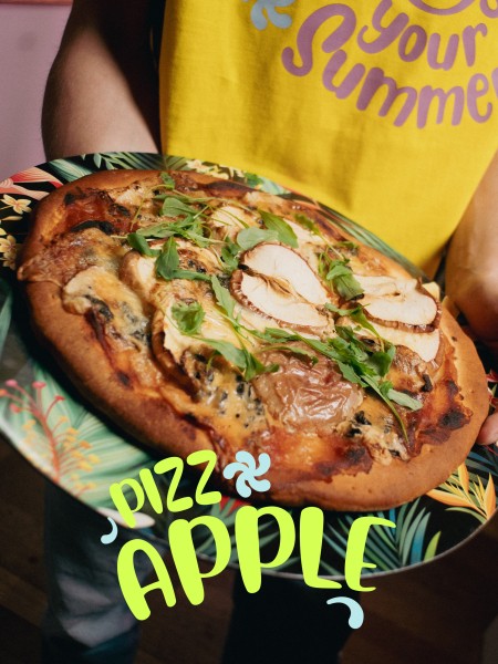 Pizza apple