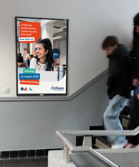 Reclamebord Odisee in gebouw
